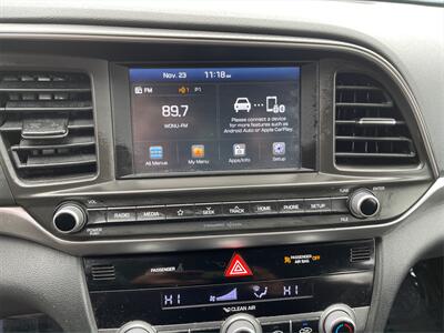 2020 Hyundai ELANTRA SEL  40 MPG - Photo 20 - Joliet, IL 60436