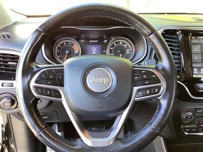 2021 Jeep Cherokee Limited  27 MPG - Photo 16 - Joliet, IL 60436