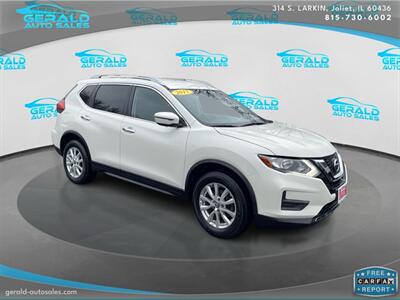 2017 Nissan Rogue SV  32 MPG - Photo 9 - Joliet, IL 60436