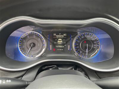 2017 Chrysler 200 Limited Platinum  36 MPG - Photo 15 - Joliet, IL 60436