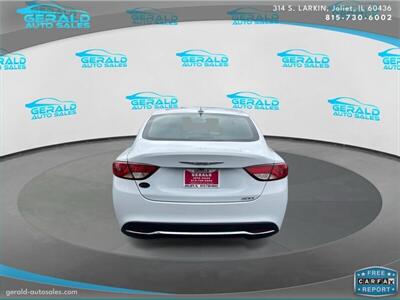 2017 Chrysler 200 Limited Platinum  36 MPG - Photo 4 - Joliet, IL 60436