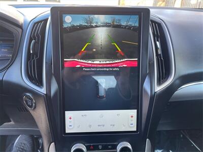 2022 Ford Edge SEL  28 MPG - Photo 23 - Joliet, IL 60436