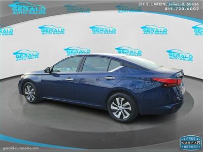 2021 Nissan Altima 2.5 S  39 MPG - Photo 8 - Joliet, IL 60436