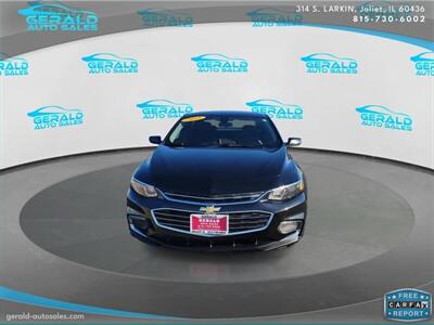 2018 Chevrolet Malibu LT  36 MPG - Photo 2 - Joliet, IL 60436