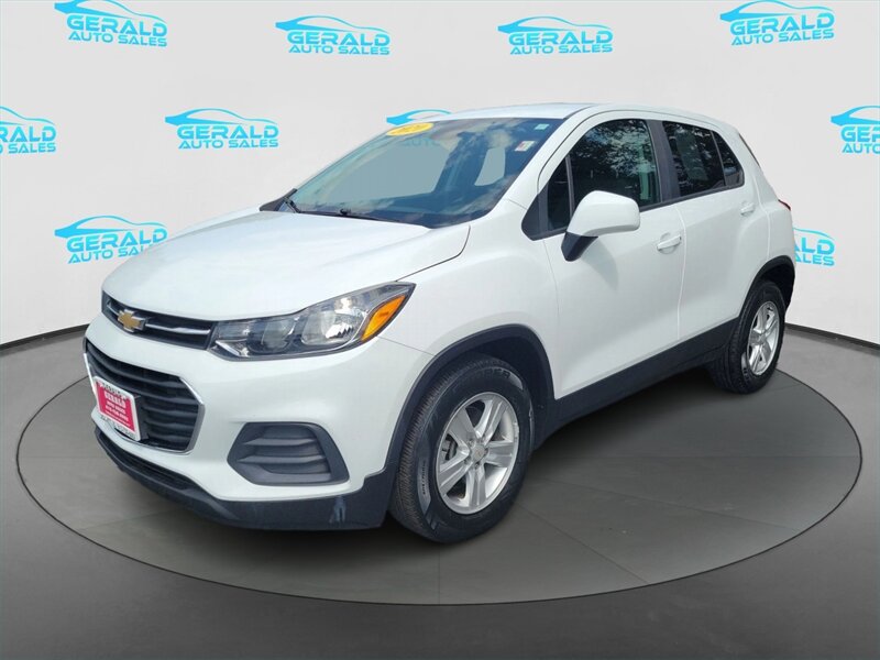  2020 Chevrolet Trax LS FWD   