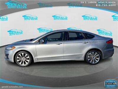 2020 Ford Fusion SE  29 MPG - Photo 3 - Joliet, IL 60436