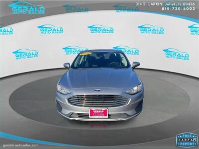 2020 Ford Fusion SE  29 MPG - Photo 2 - Joliet, IL 60436