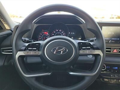 2021 Hyundai ELANTRA SEL  41 MPG - Photo 16 - Joliet, IL 60436