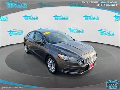 2017 Ford Fusion SE  34 MPG - Photo 9 - Joliet, IL 60436