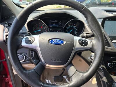 2016 Ford Escape Titanium   - Photo 16 - Joliet, IL 60436