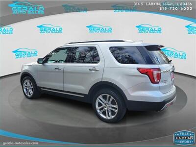 2017 Ford Explorer Limited  25 MPG - Photo 8 - Joliet, IL 60436