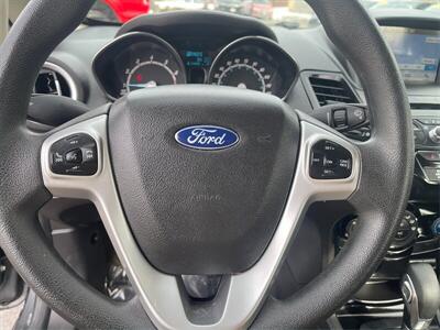 2019 Ford Fiesta SE  35 MPG - Photo 16 - Joliet, IL 60436