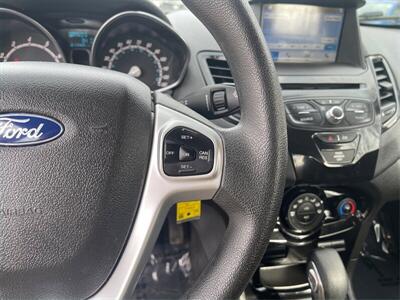 2019 Ford Fiesta SE  35 MPG - Photo 25 - Joliet, IL 60436