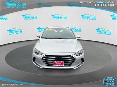 2017 Hyundai ELANTRA SE  38 MPG - Photo 2 - Joliet, IL 60436