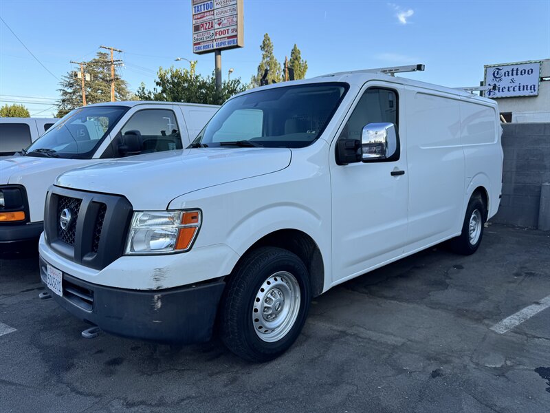 2016 Nissan NV 2500 HD S 1500/2500/3500