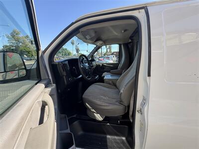 2012 Chevrolet Express 2500  Spañol (818) 288-3783 Antonio - Photo 8 - Winnetka, CA 91306