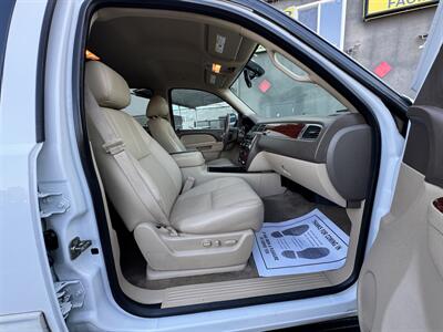 2013 Chevrolet Tahoe LT  up to 30 days for your down payment O.A.C - Photo 12 - Winnetka, CA 91306