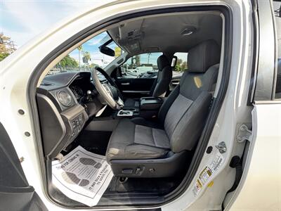2015 Toyota Tundra SR5   - Photo 8 - Winnetka, CA 91306