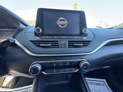 2022 Nissan Altima 2.5 SV   - Photo 25 - Winnetka, CA 91306