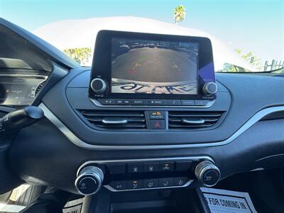 2022 Nissan Altima 2.5 SV   - Photo 26 - Winnetka, CA 91306