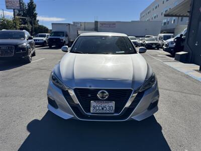 2022 Nissan Altima 2.5 SV   - Photo 2 - Winnetka, CA 91306