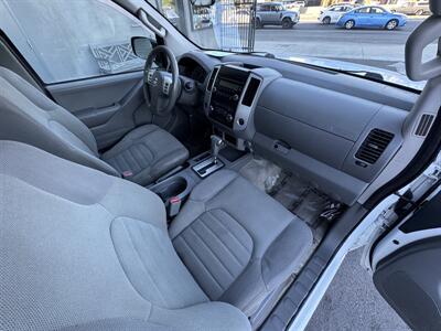 2016 Nissan Frontier S   - Photo 13 - Winnetka, CA 91306