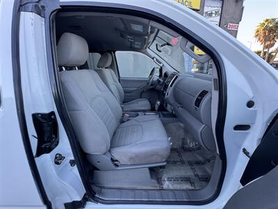 2016 Nissan Frontier S   - Photo 15 - Winnetka, CA 91306