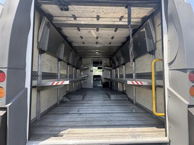 2014 ISUZU NPR IMCOMPLETE CHASIS   - Photo 15 - Winnetka, CA 91306