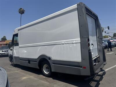 2014 ISUZU NPR IMCOMPLETE CHASIS   - Photo 7 - Winnetka, CA 91306