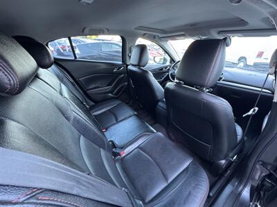 2016 Mazda Mazda3 s Grand Touring  Spañol (818) 288-3783 Antonio - Photo 19 - Winnetka, CA 91306