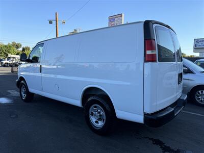 2008 Chevrolet Express 3500   - Photo 7 - Winnetka, CA 91306