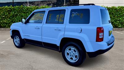 2017 Jeep Patriot Sport   - Photo 4 - Winnetka, CA 91306