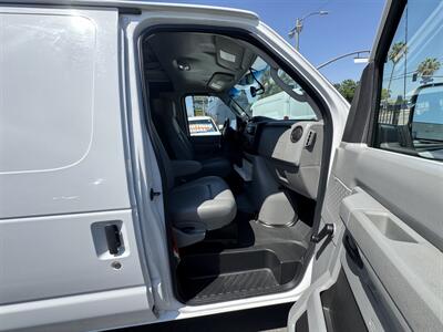 2014 Ford E-150   - Photo 25 - Winnetka, CA 91306