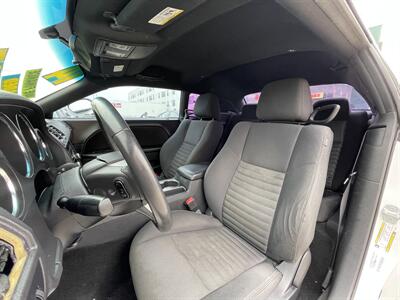 2014 Dodge Challenger SXT  AT THIS PRICE IS ONLY CASH PLUS GOV FEES - Photo 9 - Winnetka, CA 91306