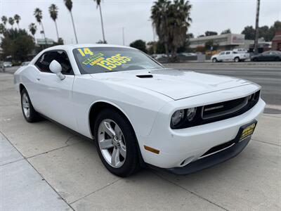 2014 Dodge Challenger SXT  AT THIS PRICE IS ONLY CASH PLUS GOV FEES