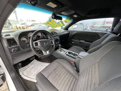 2014 Dodge Challenger SXT  AT THIS PRICE IS ONLY CASH PLUS GOV FEES - Photo 7 - Winnetka, CA 91306