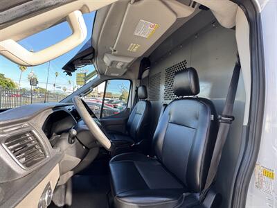 2020 Ford Transit 150   - Photo 9 - Winnetka, CA 91306