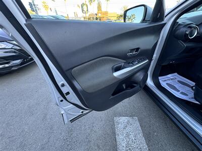 2020 Nissan Kicks SV   - Photo 9 - Winnetka, CA 91306