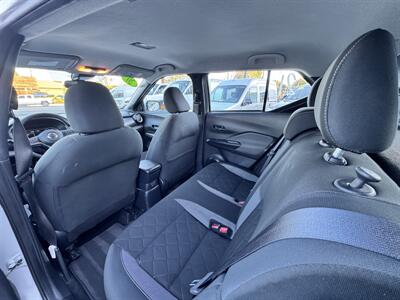 2020 Nissan Kicks SV   - Photo 10 - Winnetka, CA 91306