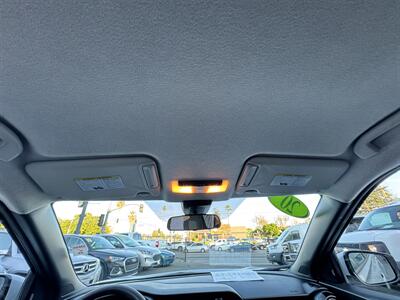 2020 Nissan Kicks SV   - Photo 18 - Winnetka, CA 91306