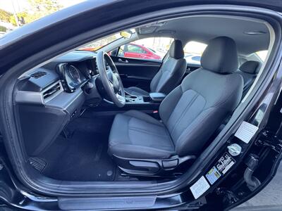 2022 Kia K5 LXS   - Photo 23 - Winnetka, CA 91306