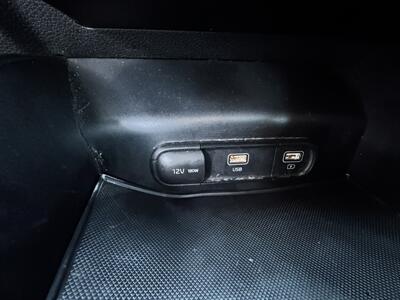 2022 Kia K5 LXS   - Photo 7 - Winnetka, CA 91306