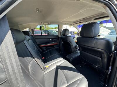 2006 Lexus RX   - Photo 16 - Winnetka, CA 91306