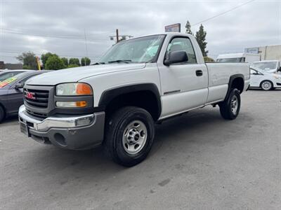 2005 GMC Sierra 2500HD Work Truck   - Photo 1 - Winnetka, CA 91306