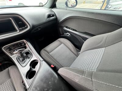 2020 Dodge Challenger SXT  (TAKE IT HOME TODAY EASY FINANCE ) - Photo 13 - Winnetka, CA 91306