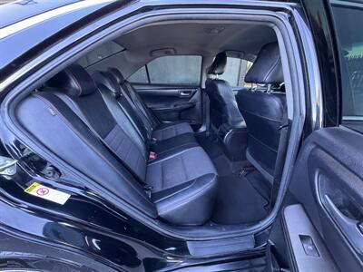2016 Toyota Camry LE   - Photo 18 - Winnetka, CA 91306