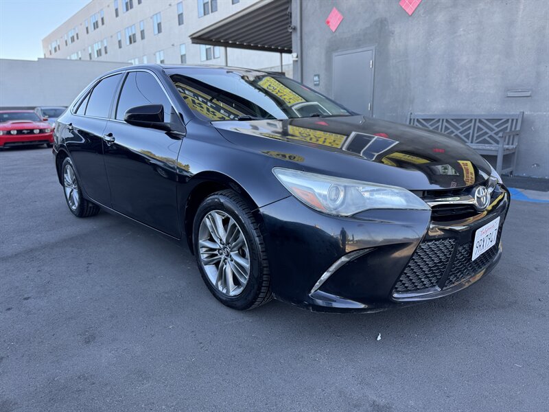 2016 Toyota Camry LE - Photo 1 - Winnetka, CA 91306