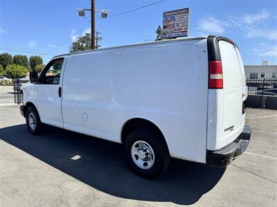 2014 Chevrolet Express 2500 - Photo 4 - Winnetka, CA 91306