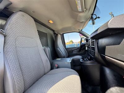 2014 Chevrolet Express 2500 - Photo 23 - Winnetka, CA 91306
