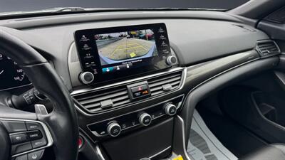 2022 Honda Accord Sport   - Photo 7 - Winnetka, CA 91306